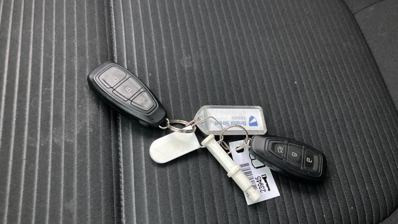 Ford Focus 1.0 EcoBoost 125 Titanium 5dr Auto Petrol Hatchback